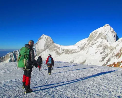 Descenso-del-Nevado-Pisco
